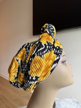 Yellow Floral Printed Headwrap Turban